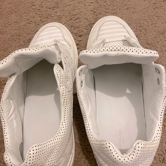 Limited Balenciaga Monochrome Sneakers - Picture 5 of 6